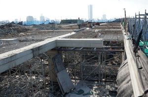 Cắt bê tông bằng dây kim cương tại Bến Tre