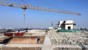 Cắt bê tông bằng dây kim cương tại Huế