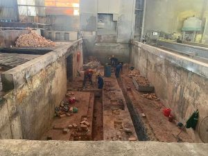 Cắt bê tông bằng dây kim cương tại Long An