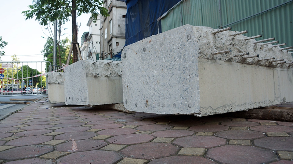 Cắt bê tông bằng dây kim cương tại Vĩnh Long